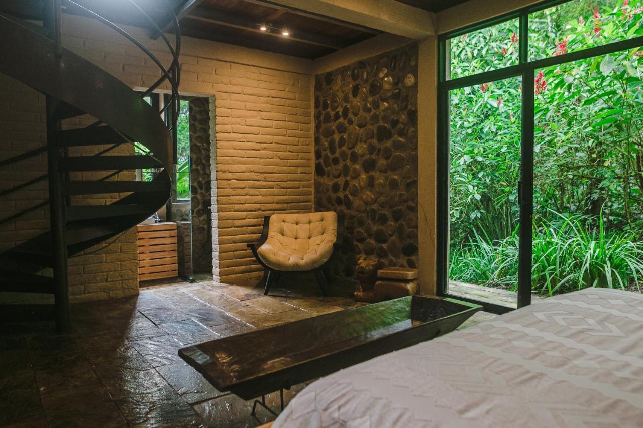Hamadryade Lodge Misahualli Bagian luar foto