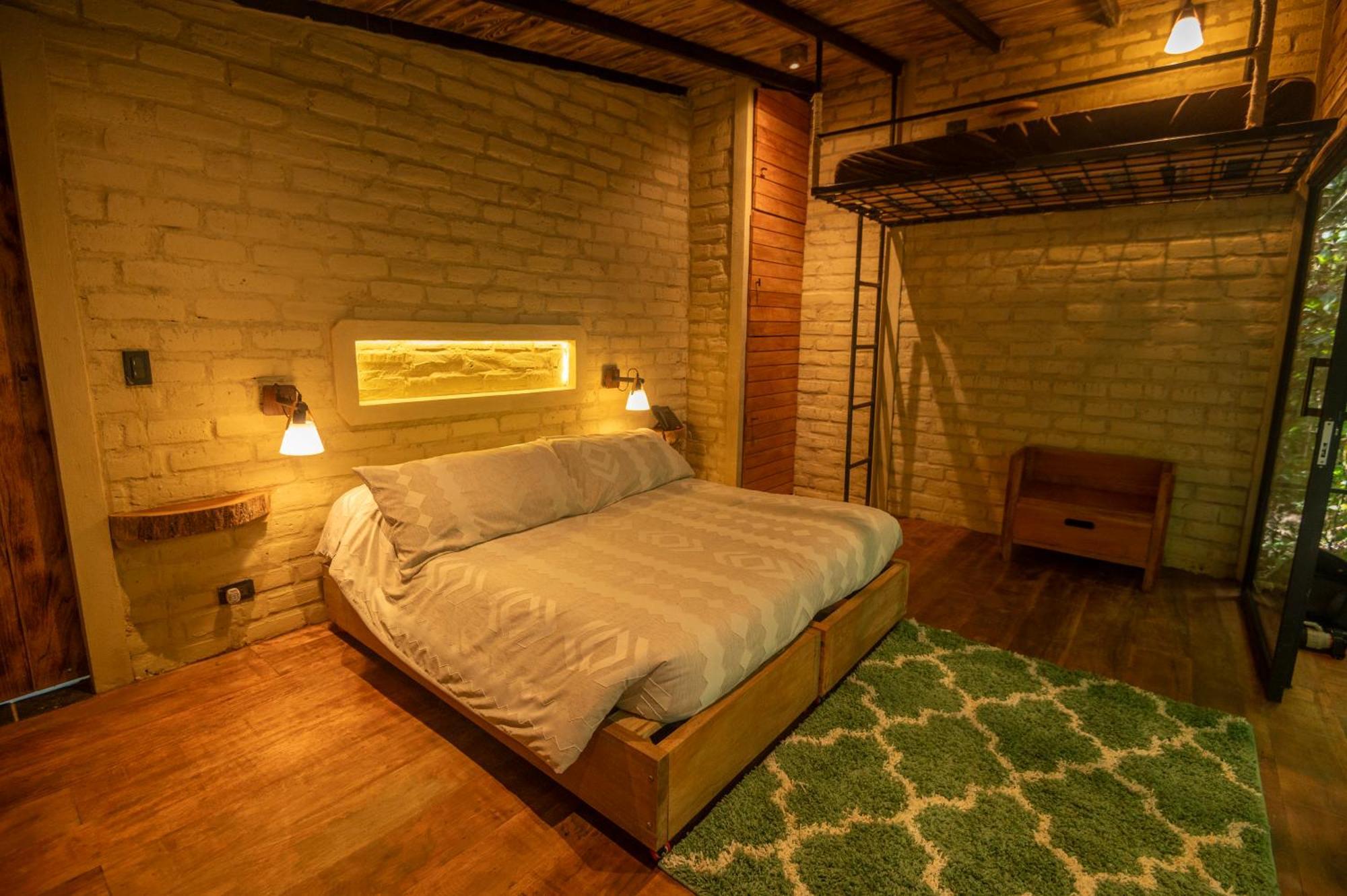 Hamadryade Lodge Misahualli Bagian luar foto